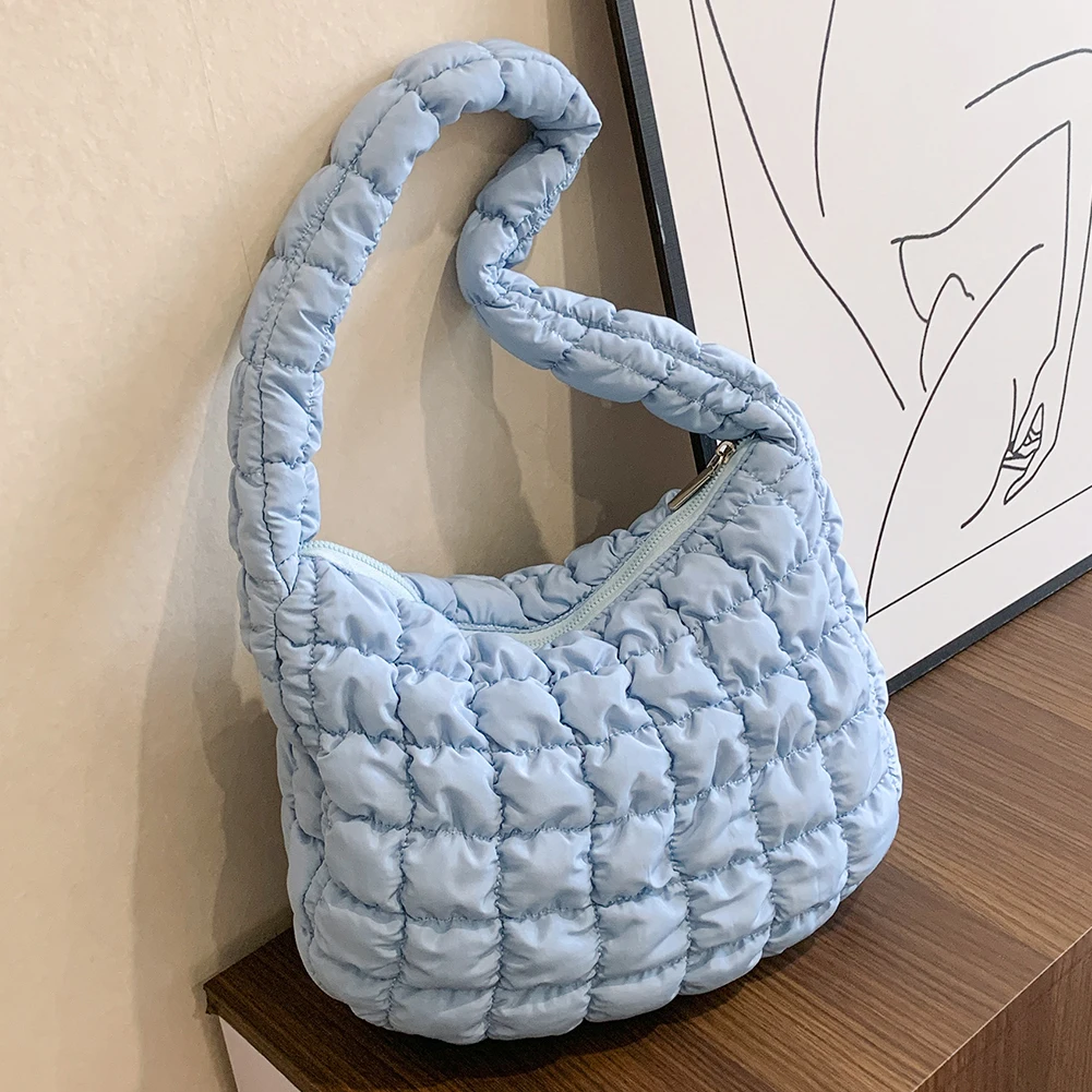 Women Shoulder Bag Quilted Pleated Ladies Satchel Bags Fashion Cloud Large Capacity Temperament Messenger Bag
Women Shoulder Bag Quilted Pleated Ladies Satchel Bags Fashion Cloud Large Capacity Temperament Messenger Bag