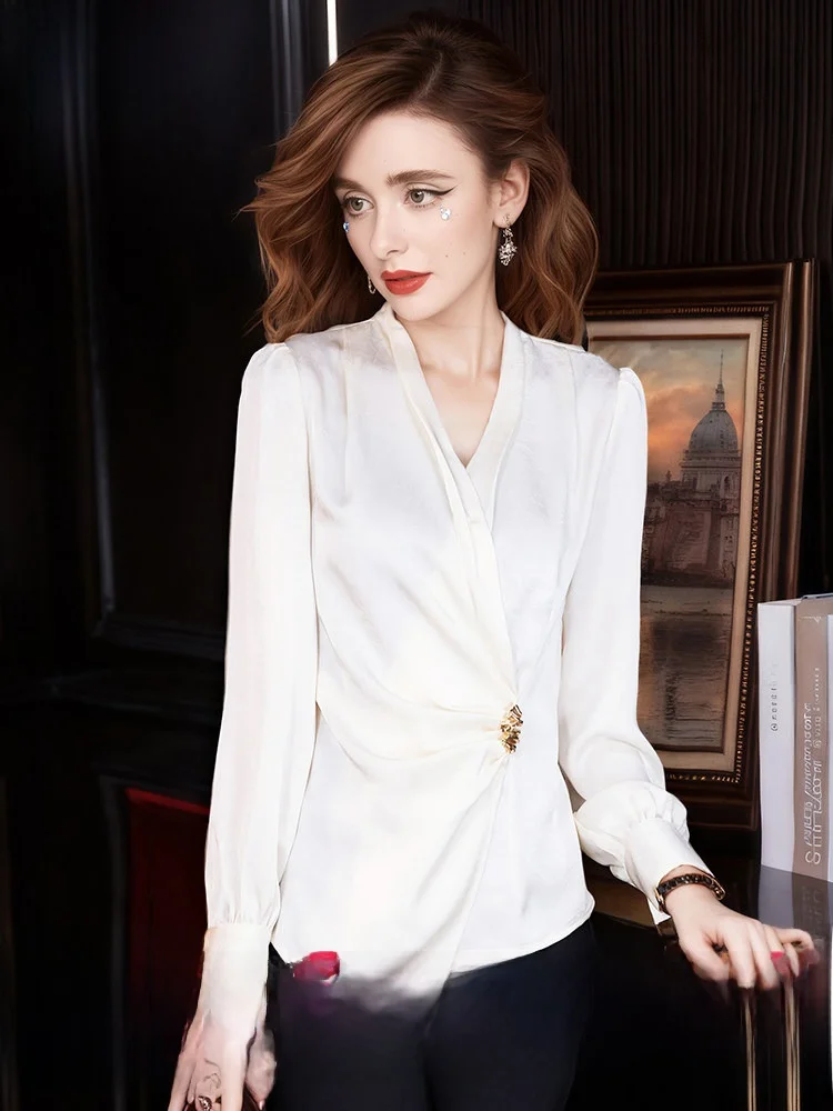 White Shirt Women's Long Sleeve Spring Fashion Design Sense Pleated Waist Cinching OL Style Top Commute Polyester Fiber
White Shirt Women's Long Sleeve Spring Fashion Design Sense Pleated Waist Cinching OL Style Top Commute Polyester Fiber