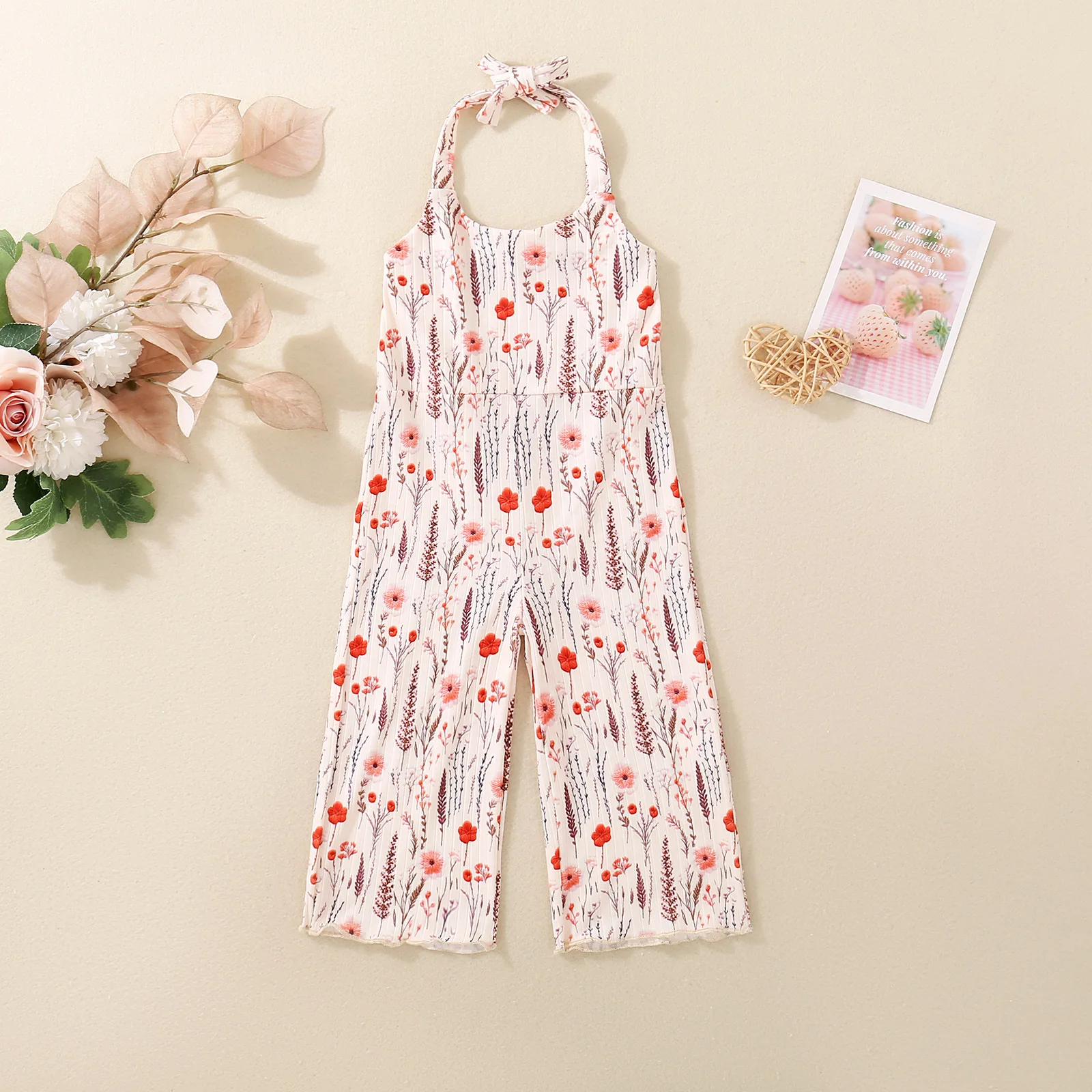 Summer female infant suspender flower print one-piece flared pants sweet and cute
Summer female infant suspender flower print one-piece flared pants sweet and cute