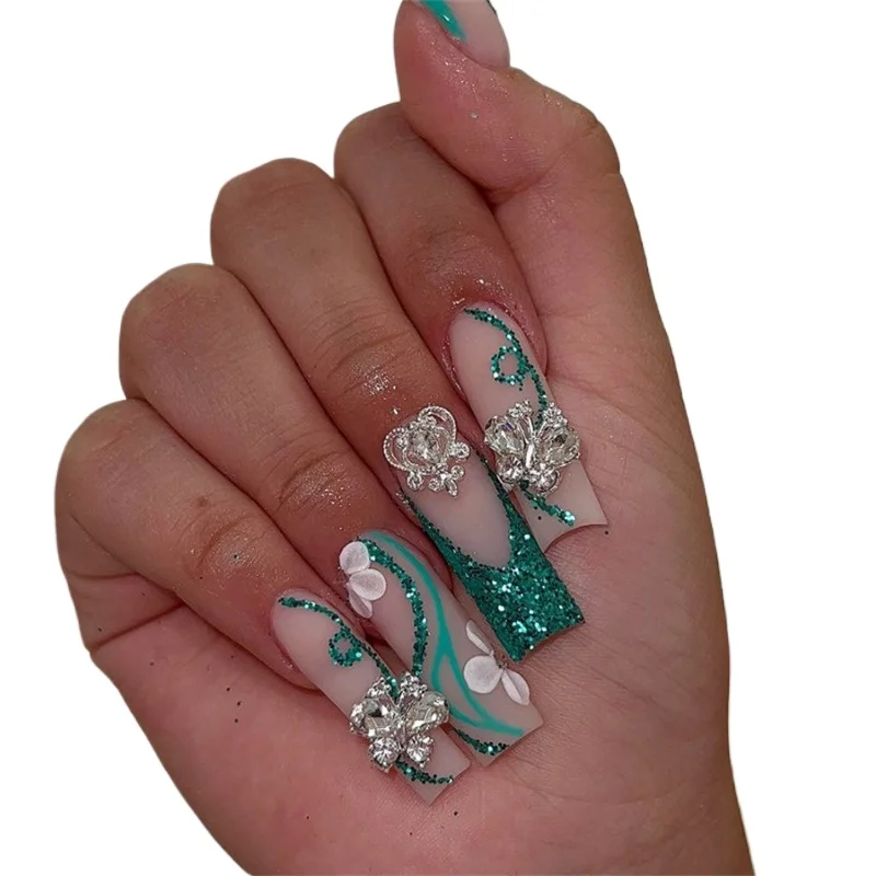 European and American nail patches wear nail pads, rhinestones, shiny products, removable nail pads
European and American nail patches wear nail pads, rhinestones, shiny products, removable nail pads