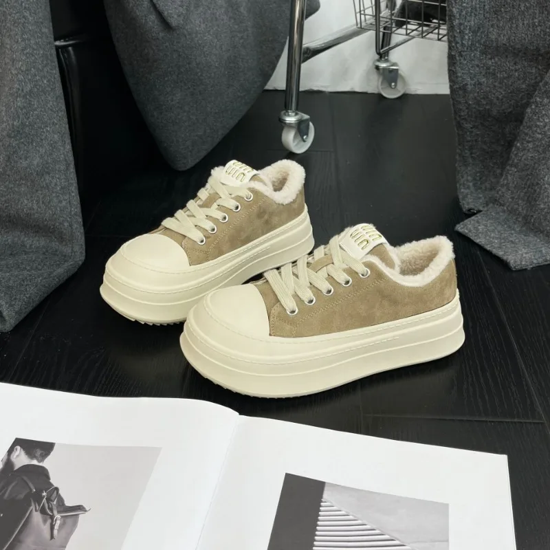 Platform Muffin Shoes Cotton Shoes Women's Winter New Leather Wool Fleece Warm and Heightened Casual Board Sneakers Ins Fashion
Platform Muffin Shoes Cotton Shoes Women's Winter New Leather Wool Fleece Warm and Heightened Casual Board Sneakers Ins Fashion