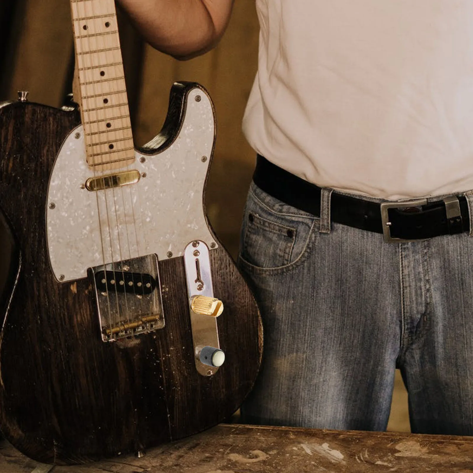 1Set Potentiometer for Electric Guitar Metal Tuning Component Compact Replacement Part Sturdy Guitar Modification and Instrument
1Set Potentiometer for Electric Guitar Metal Tuning Component Compact Replacement Part Sturdy Guitar Modification and Instrument