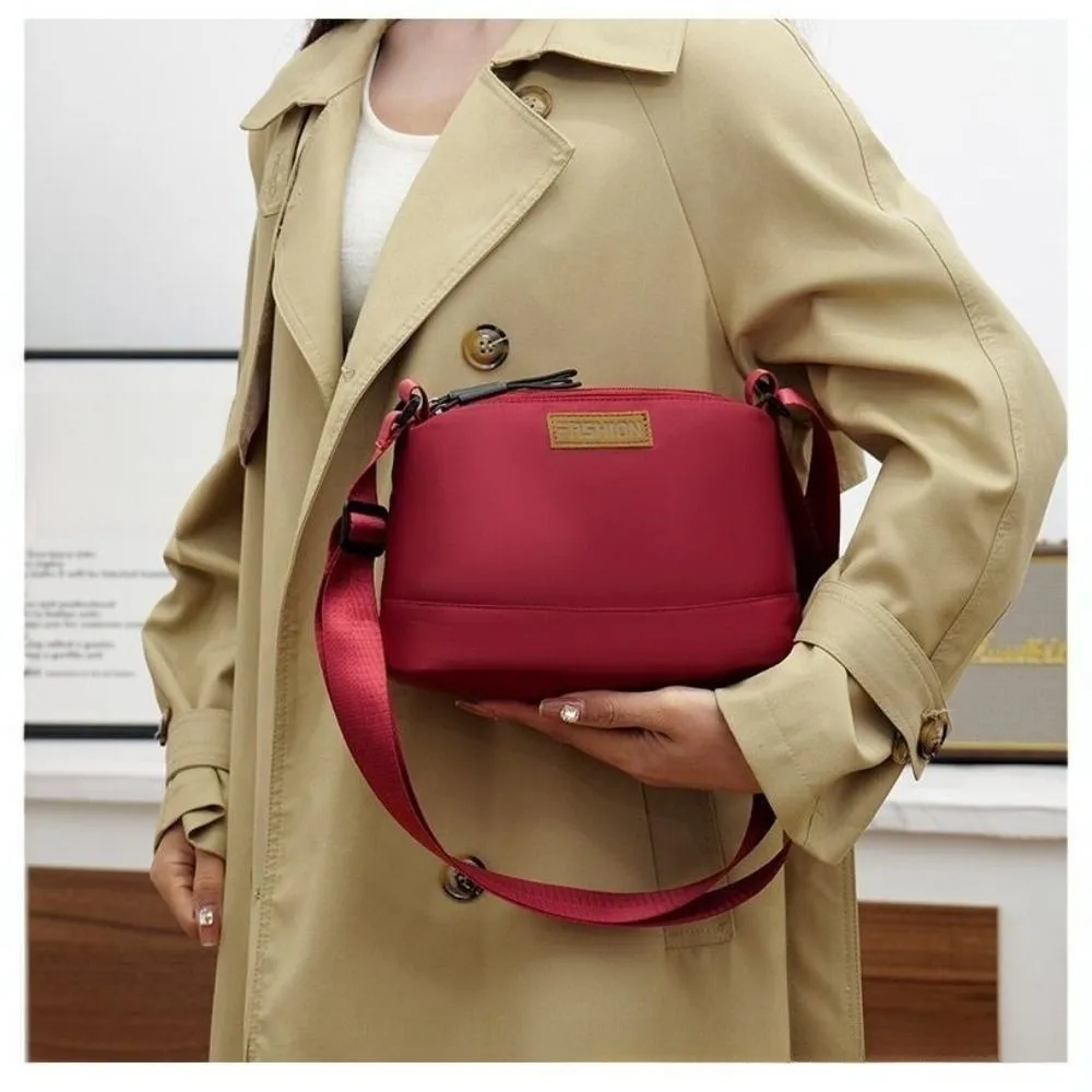 Waterproof Women's Crossbody Bag Nylon Cloth Portable Ladies Shoulder Bag Small Square Multi-Layer Sling Bag For Women Girls
Waterproof Women's Crossbody Bag Nylon Cloth Portable Ladies Shoulder Bag Small Square Multi-Layer Sling Bag For Women Girls