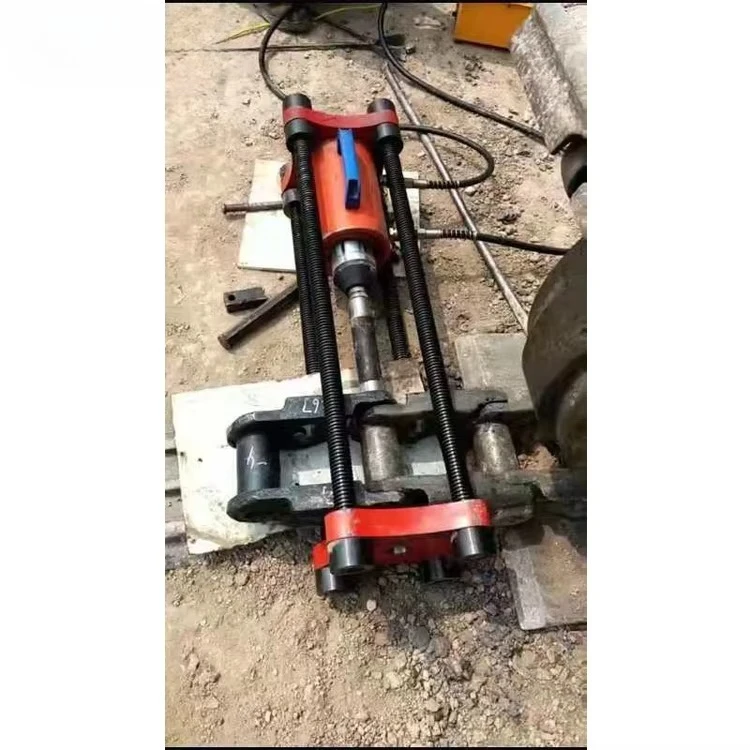 Portable Track Pin Press and Bush Press 2 in 1 Press
Portable Track Pin Press and Bush Press 2 in 1 Press