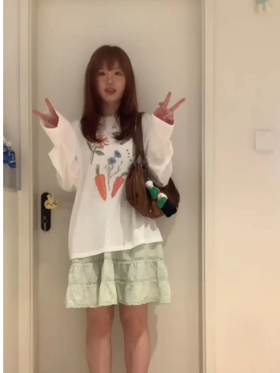 Spring Summer 2026 White Print Top Green Cake Skirt Two Piece Set Women's Fashion Casual Wear Sun Protection Long Sleev...
Spring Summer 2026 White Print Top Green Cake Skirt Two Piece Set Women's Fashion Casual Wear Sun Protection Long Sleev...