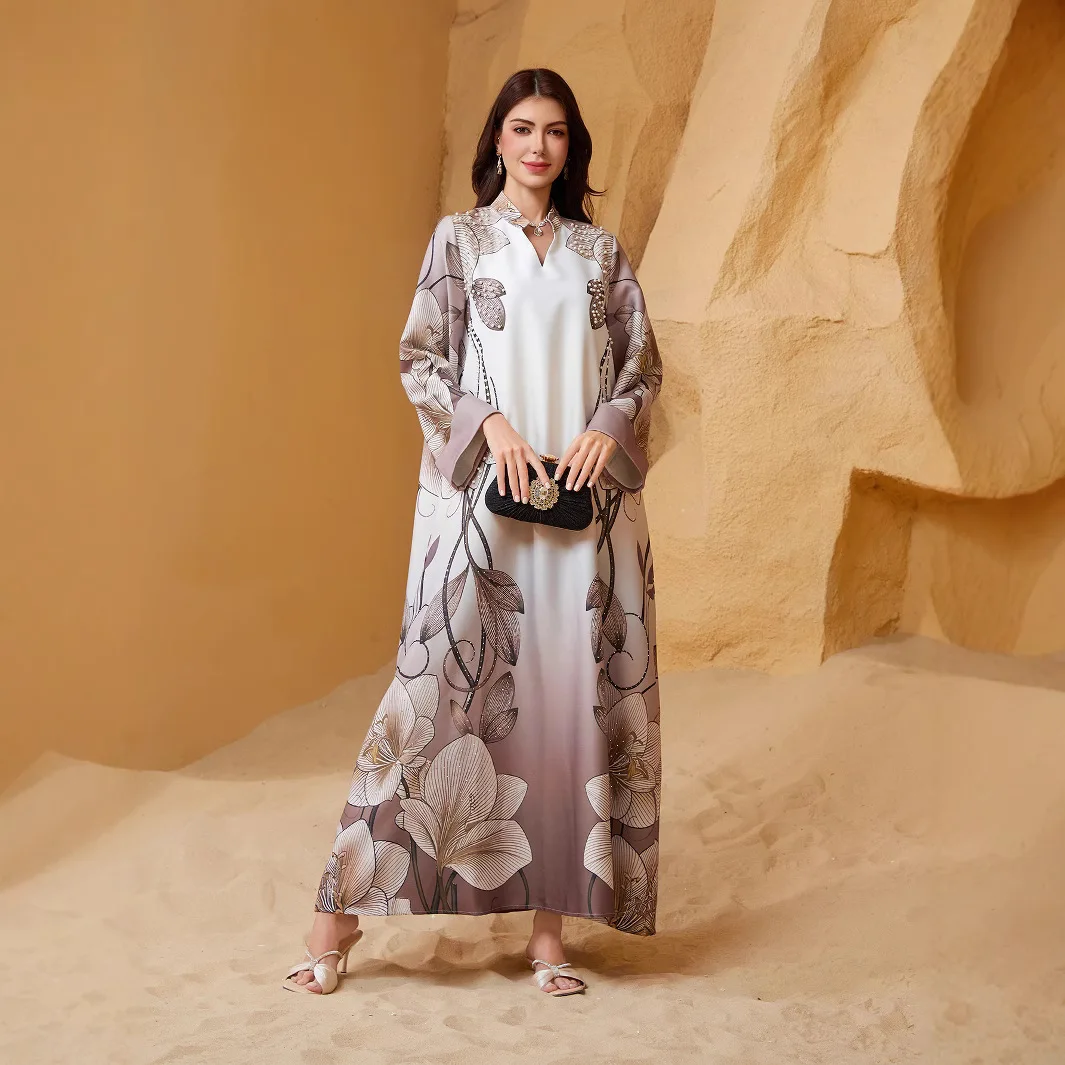 Мусульманский женский халат с принтом и v-образным вырезом, платье с откидными рукавами, женская праздничная одежда, комплект аксессуаров
Мусульманский женский халат с принтом и v-образным вырезом, платье с откидными рукавами, женская праздничная одежда, комплект аксессуаров
