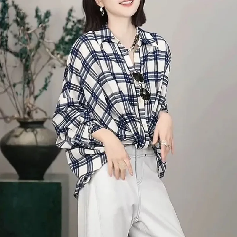 Literary Intellectual Blue White Plaid Shirt Fashionable Versatile Versatile Design Top Retro Loose and Trendy Women's Clothing
Literary Intellectual Blue White Plaid Shirt Fashionable Versatile Versatile Design Top Retro Loose and Trendy Women's Clothing