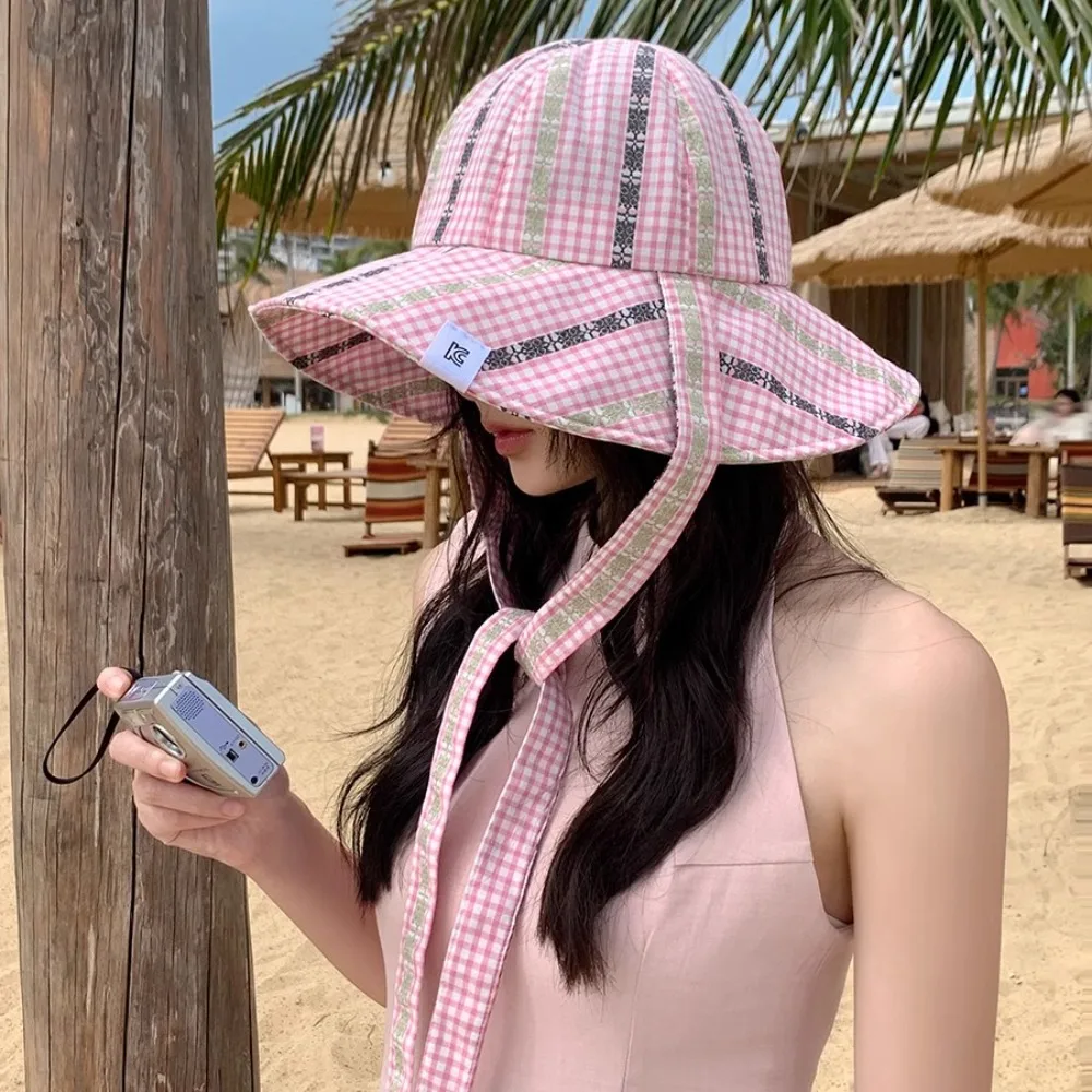 Breathable Quick-dry Seaside Fisherman Hat UV Protection Big Brim Strappy Sun Hat Sweet Sunscreen Plaid Bucket Cap Beach
Breathable Quick-dry Seaside Fisherman Hat UV Protection Big Brim Strappy Sun Hat Sweet Sunscreen Plaid Bucket Cap Beach