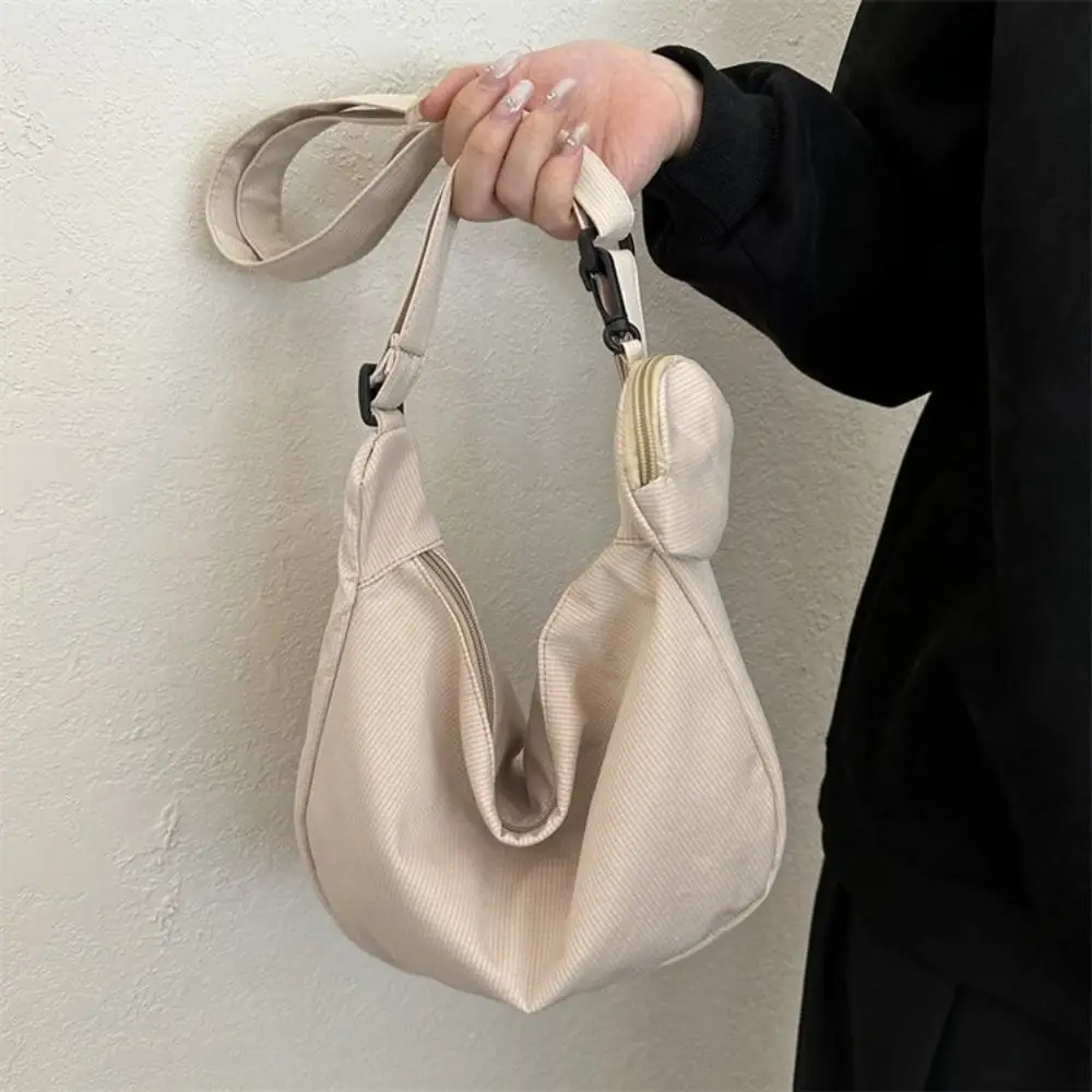 Korean Style Lightweight Shoulder Bag Large Capacity Solid Color Canvas Bag with Coin Purse Handbag Messenger Bag
Korean Style Lightweight Shoulder Bag Large Capacity Solid Color Canvas Bag with Coin Purse Handbag Messenger Bag