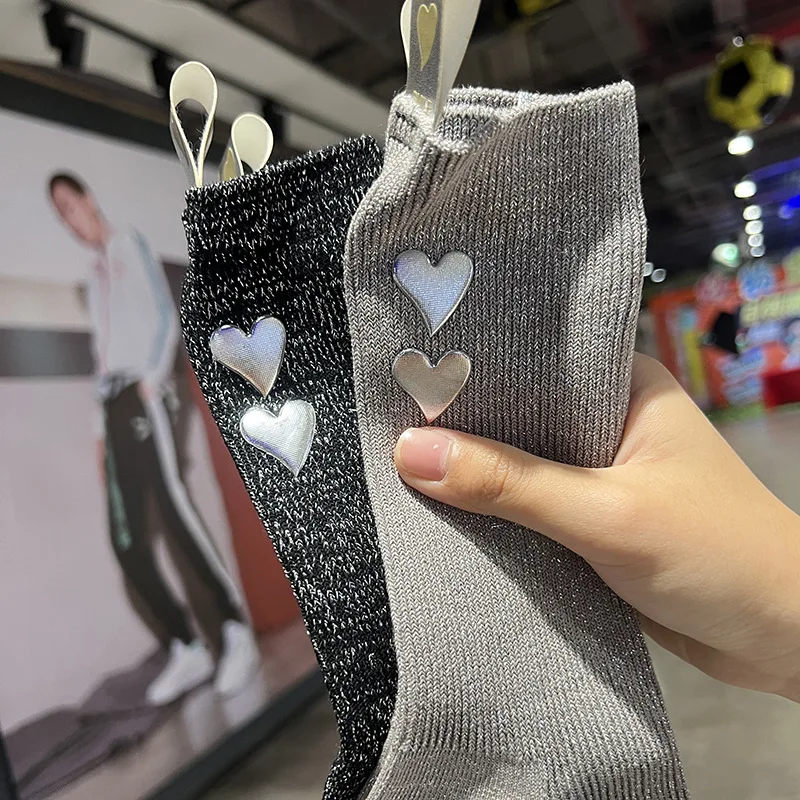 Y2K Metallic Heart Stack Socks Shiny Silver Glitter Ankle Socks for Women Embellished Calf SocksFashion Punk Scrunch Leg Warmers
Y2K Metallic Heart Stack Socks Shiny Silver Glitter Ankle Socks for Women Embellished Calf SocksFashion Punk Scrunch Leg Warmers