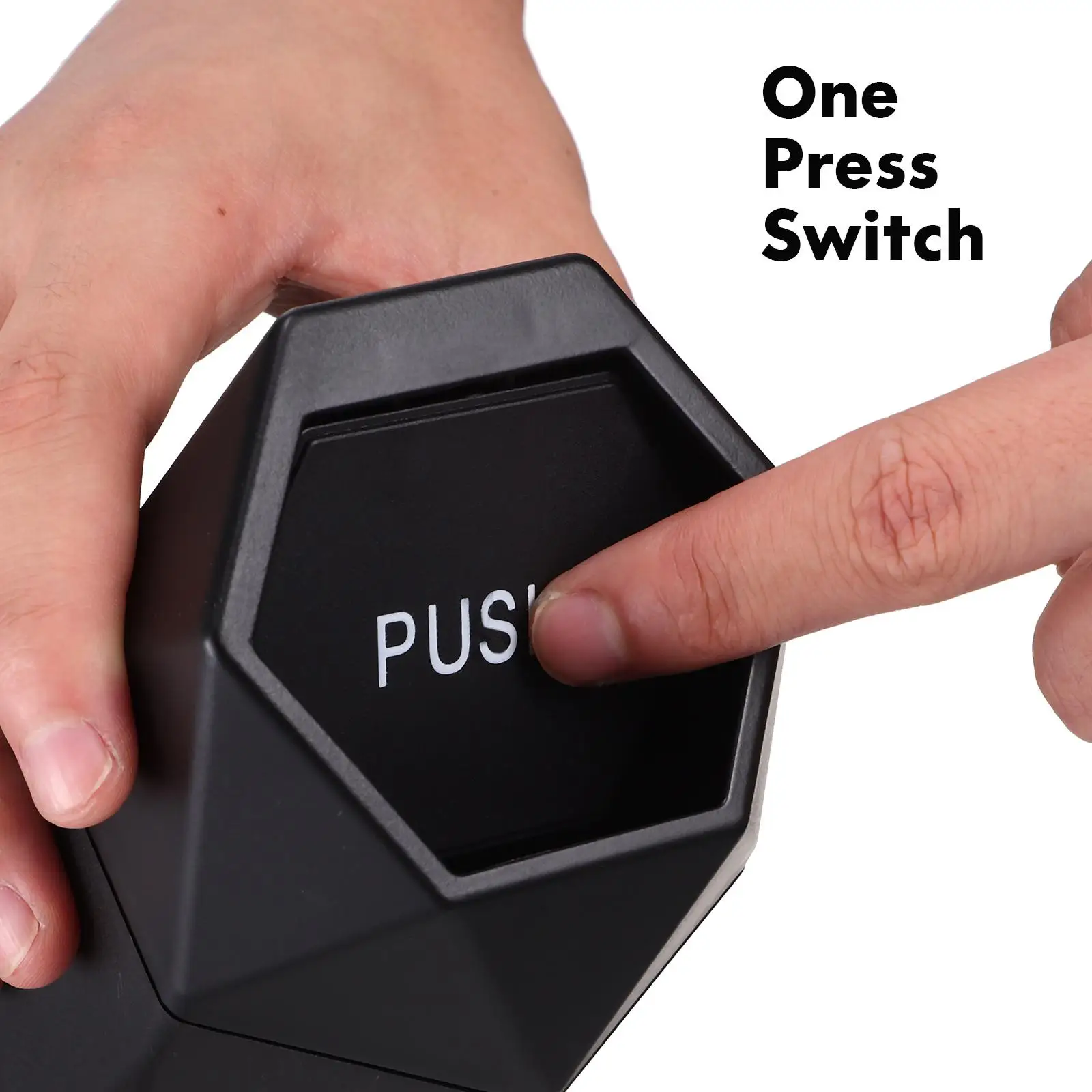 1PCS Car Trash Can Set Leakproof Garbage Bin Bounce Lid 2 Cup Holder Coasters Vehicle Waste Holder Dustbin Home Office Car
1PCS Car Trash Can Set Leakproof Garbage Bin Bounce Lid 2 Cup Holder Coasters Vehicle Waste Holder Dustbin Home Office Car