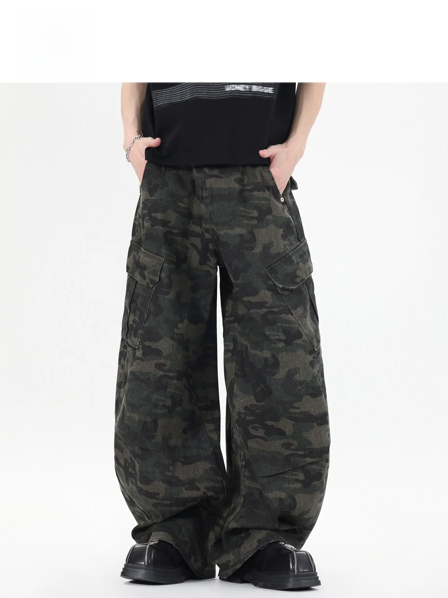 American Retro Camouflage Loose Fit Men's Jeans Multi-Pocket Street Style Workwear Trousers Youth Fashion Casual Denim
American Retro Camouflage Loose Fit Men's Jeans Multi-Pocket Street Style Workwear Trousers Youth Fashion Casual Denim