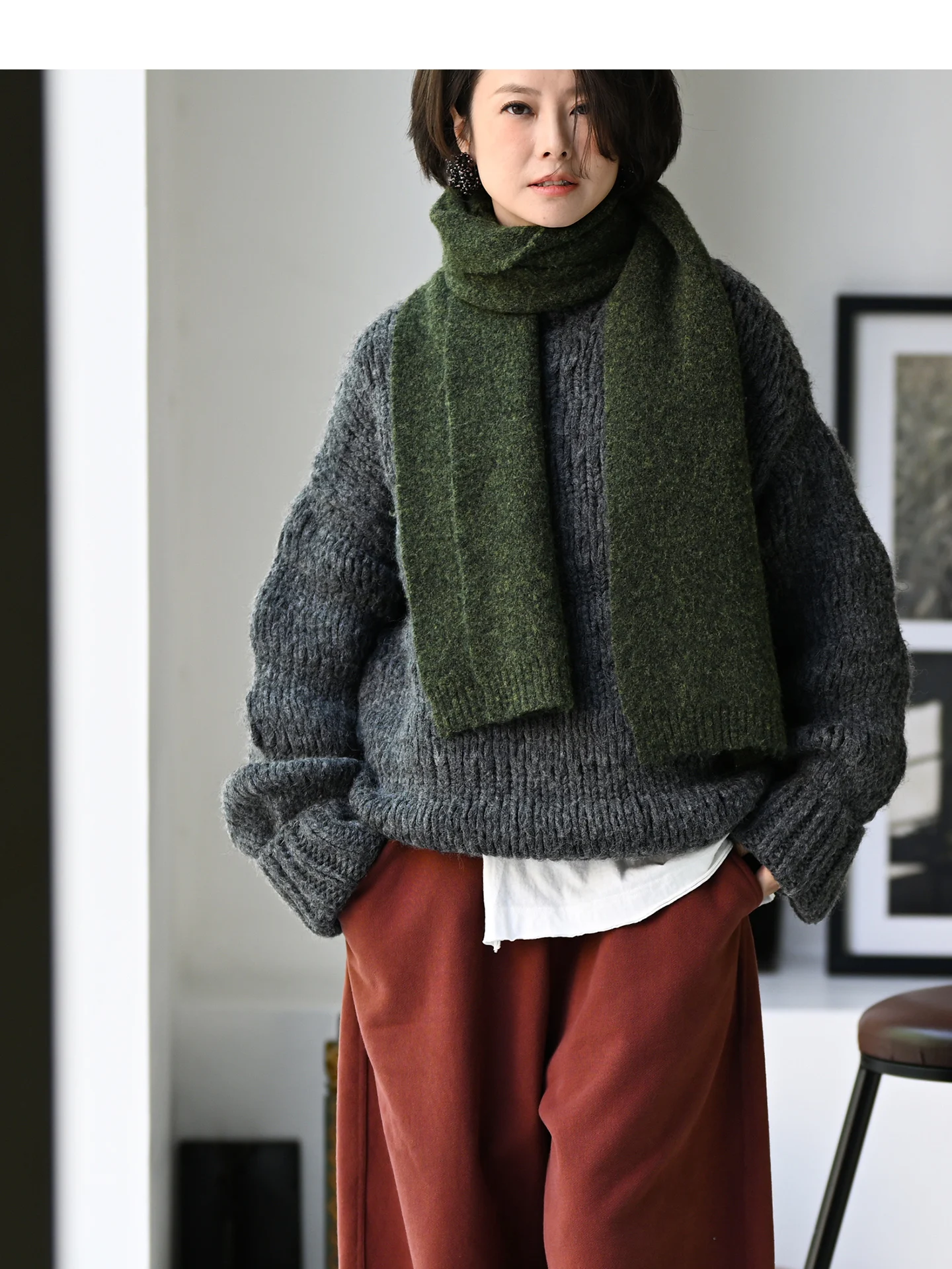 Milan Declaration Women's Knitted Wool Blend Sweater Loose Fit Thi Yarn Hollow out Design Autumn Winter Faion Artistic
Milan Declaration Women's Knitted Wool Blend Sweater Loose Fit Thi Yarn Hollow out Design Autumn Winter Faion Artistic