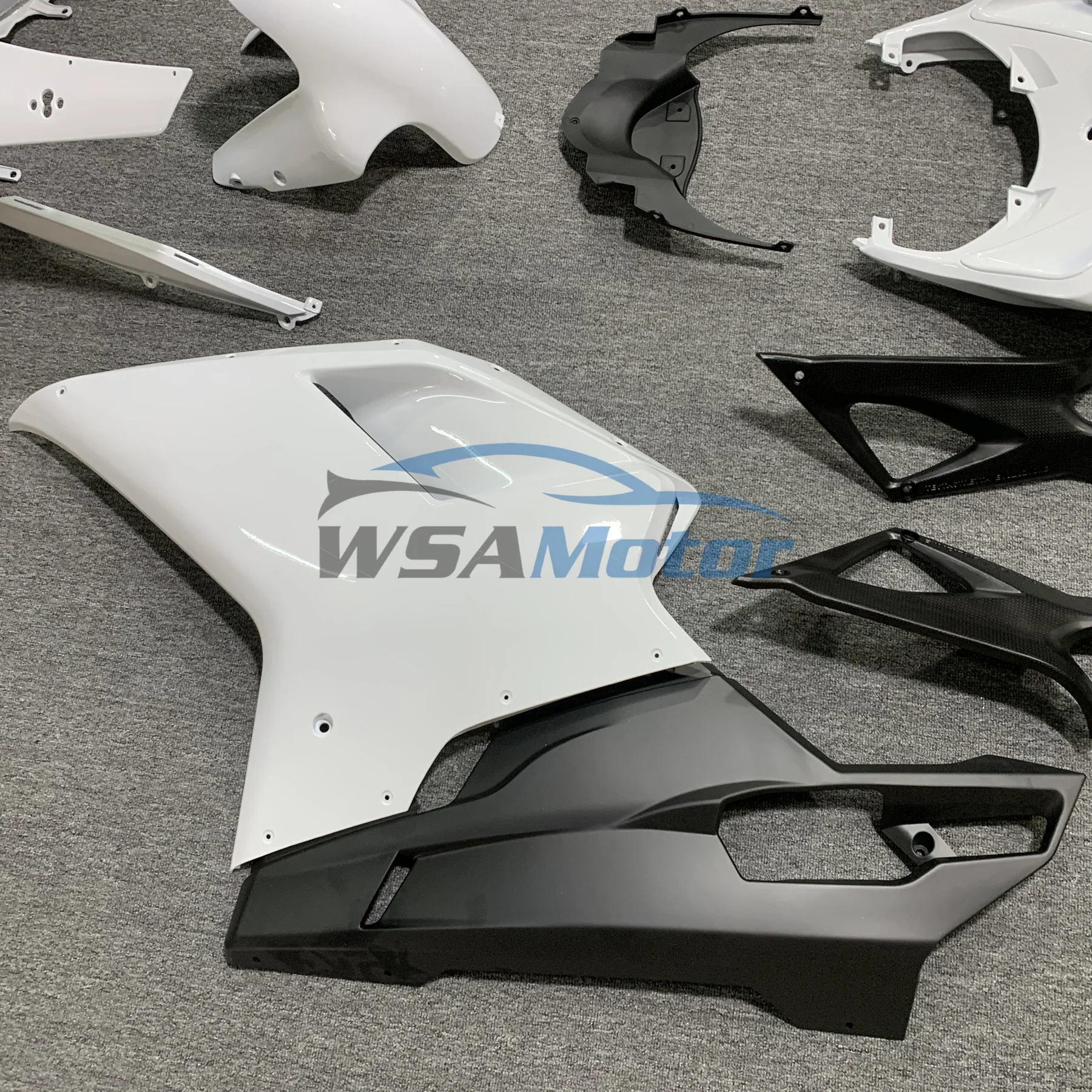 Motorcycle Fairings Kit For DUCATI 848 1098 2007 2008 2009 2010 2011 1198 07-11 ABS Injection Fairing Bodywork Set Custom
Motorcycle Fairings Kit For DUCATI 848 1098 2007 2008 2009 2010 2011 1198 07-11 ABS Injection Fairing Bodywork Set Custom