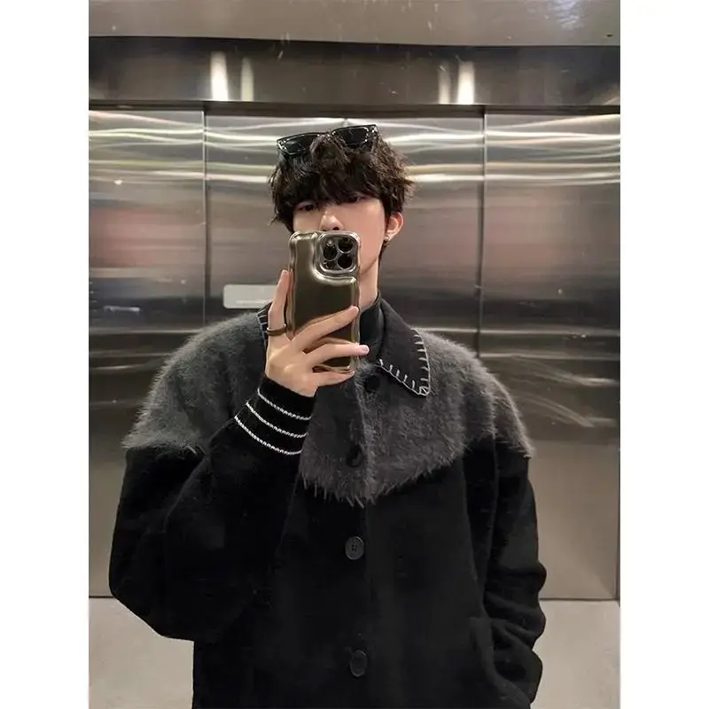 Японский винтажный лоскутный свитер, кардиган, мужской свитер большого размера с лацканами, пальто, верхняя одежда, осень-зима, новая модная вязаная куртка
Японский винтажный лоскутный свитер, кардиган, мужской свитер большого размера с лацканами, пальто, верхняя одежда, осень-зима, новая модная вязаная куртка