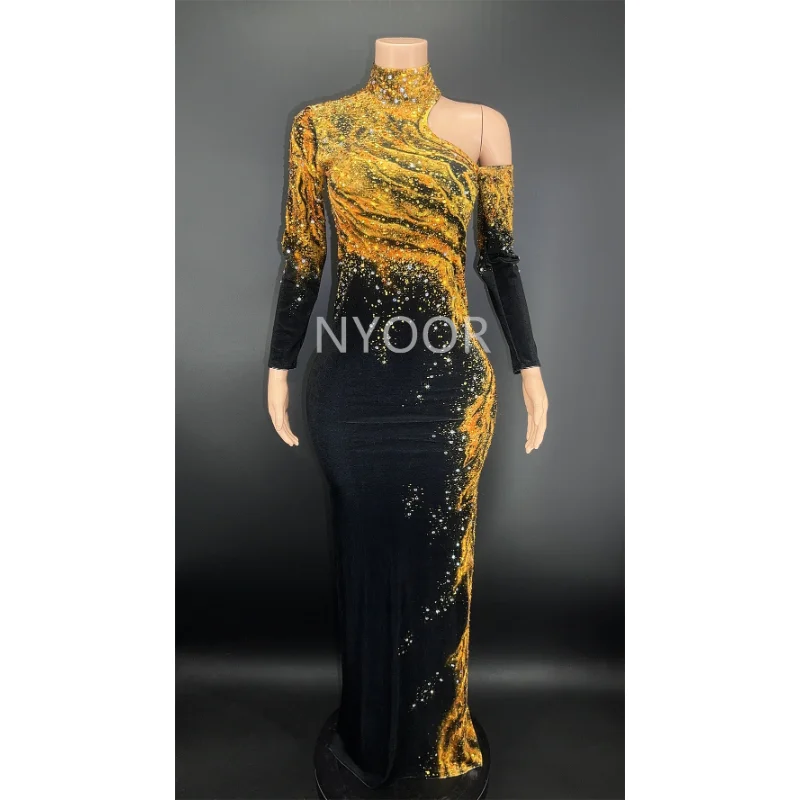 Multicolor Women Sexy Shining Rhinestone Skirt Evening Prom Gown Celebrate Party Birthday Dress Singer Dance Costume Stage Wear
Multicolor Women Sexy Shining Rhinestone Skirt Evening Prom Gown Celebrate Party Birthday Dress Singer Dance Costume Stage Wear