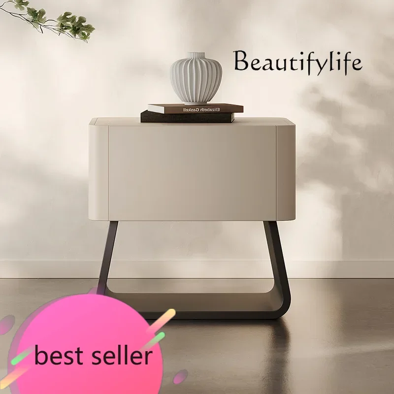 RItalian Solid Wood Creative Bedside Table Minimalist Designer Modern Bedroom Multi-functional Locker
RItalian Solid Wood Creative Bedside Table Minimalist Designer Modern Bedroom Multi-functional Locker