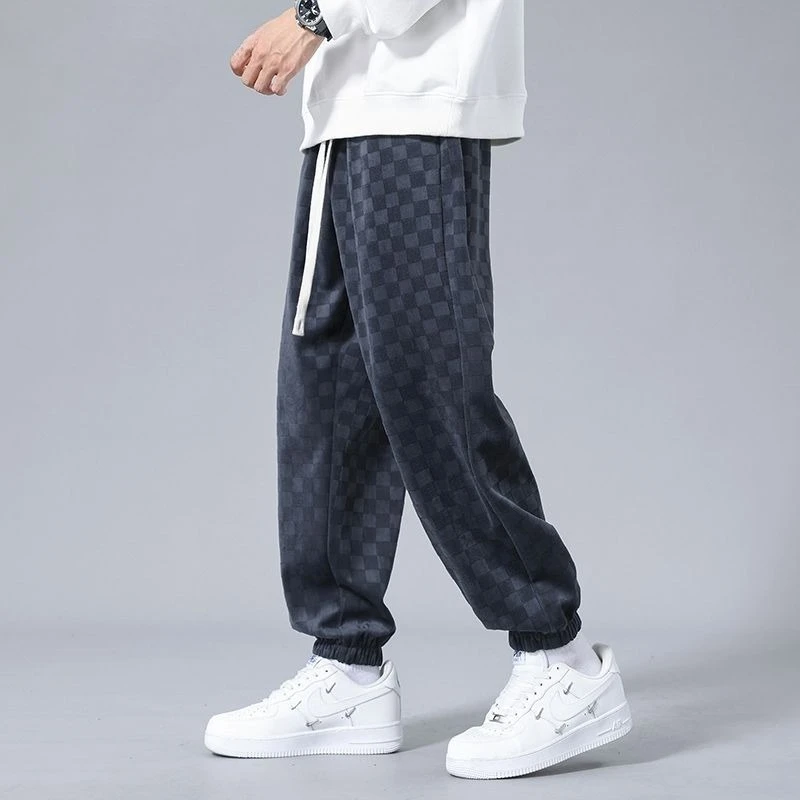 Men's Corduroy Plaid Sweatpants Loose Fit Fashion Casual Spring Autumn Comfortable Pants Trendy Trousers for Daily Wear
Men's Corduroy Plaid Sweatpants Loose Fit Fashion Casual Spring Autumn Comfortable Pants Trendy Trousers for Daily Wear