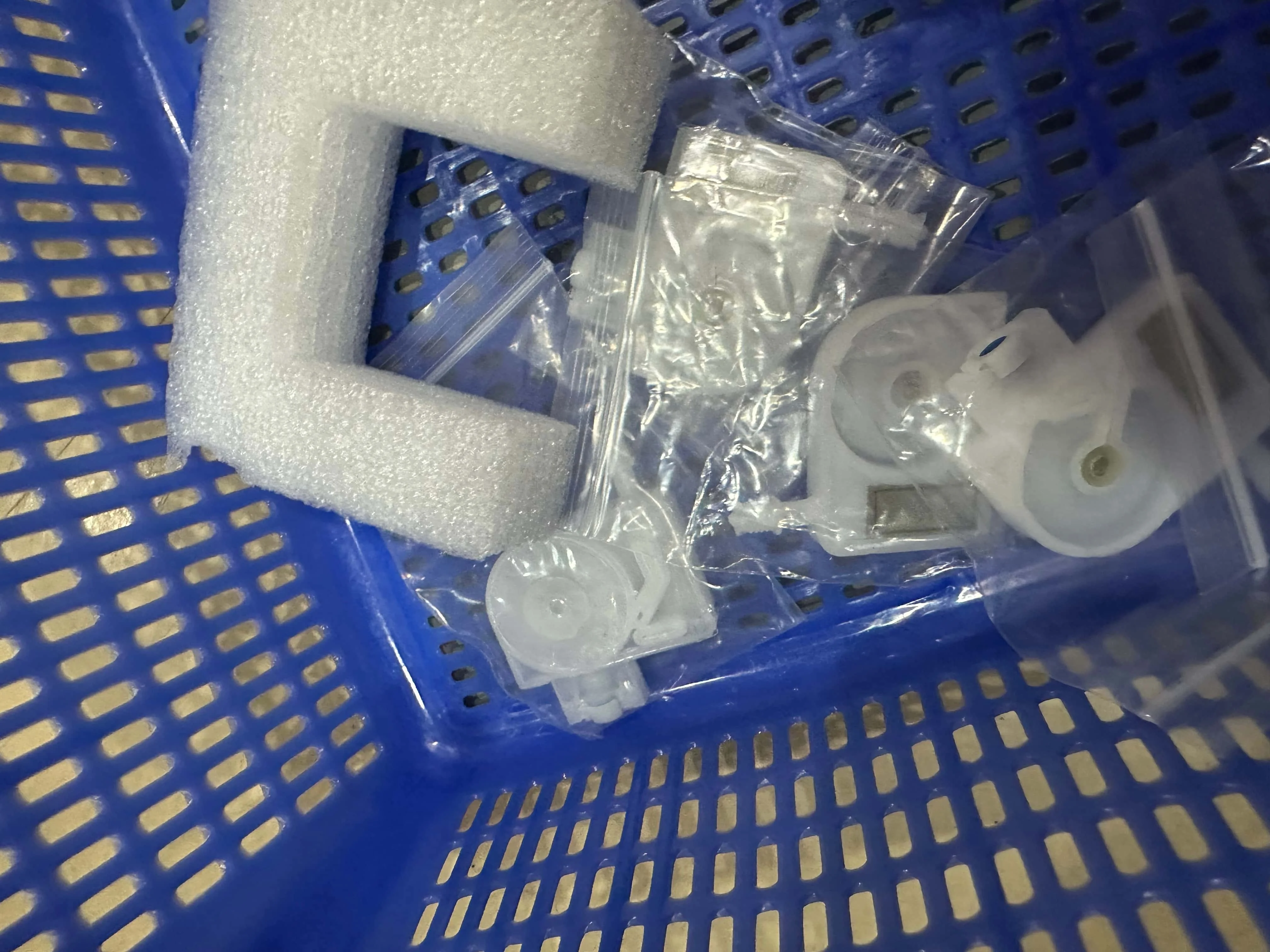 20pcs White Damper For Epson DX5/XP600/4720/I3200 for Stylus ProII 4800 9800 4880 7880 9880 printer DTF ink dumper filter
20pcs White Damper For Epson DX5/XP600/4720/I3200 for Stylus ProII 4800 9800 4880 7880 9880 printer DTF ink dumper filter