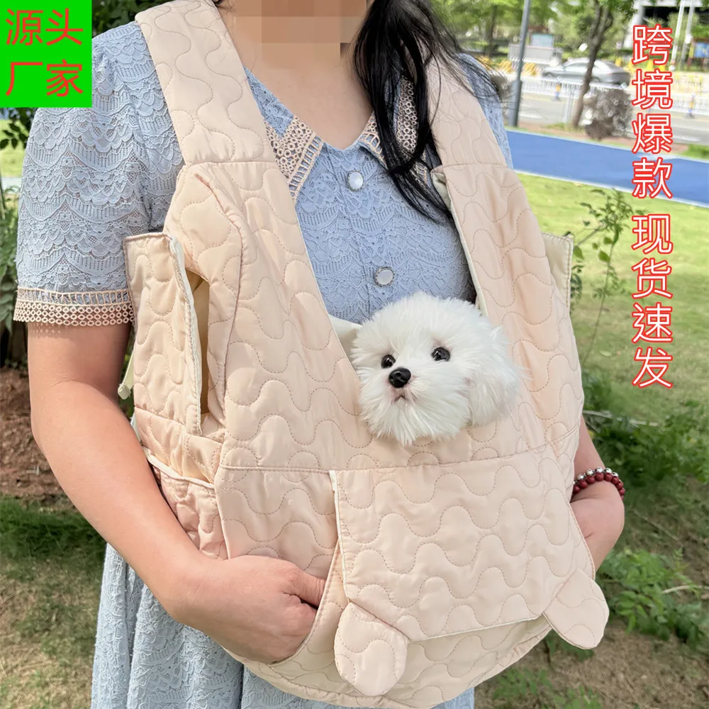Pet cats and dogs go out soft chest bag, portable pet carry supplies
Pet cats and dogs go out soft chest bag, portable pet carry supplies