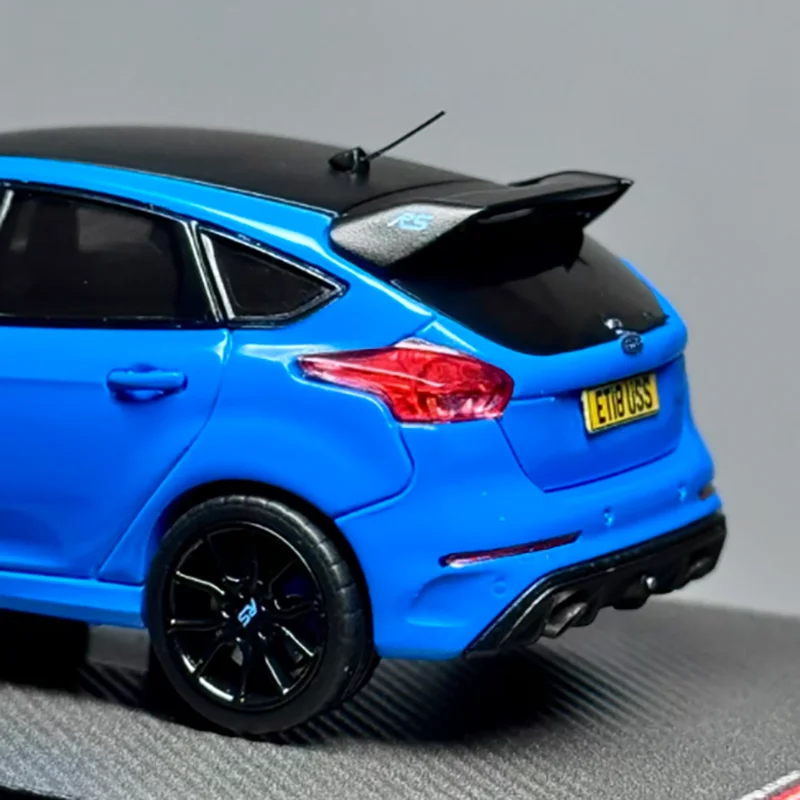 1/64 Scale Focus 2018 RS Die-cast Alloy Car Model Collection Decoration Piece
1/64 Scale Focus 2018 RS Die-cast Alloy Car Model Collection Decoration Piece