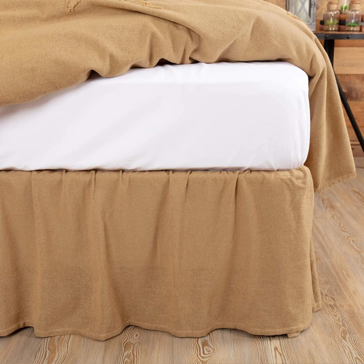 Solid Cotton Farmhouse Queen Bed Skirt, 16-Inch Drop, Split Corners, Natural Tan
Solid Cotton Farmhouse Queen Bed Skirt, 16-Inch Drop, Split Corners, Natural Tan