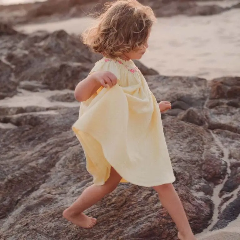 Cotton Girls Cloth Tiered Summer New Children Casual Retro Fashion Soft Short-Sleeve Princess Dresses
Cotton Girls Cloth Tiered Summer New Children Casual Retro Fashion Soft Short-Sleeve Princess Dresses