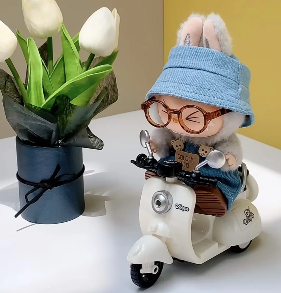 Игрушка Labubu: электрический мотоцикл — интерактивная ездочная машина для кукол 15/17 см (на батарейках)
Игрушка Labubu: электрический мотоцикл — интерактивная ездочная машина для кукол 15/17 см (на батарейках)