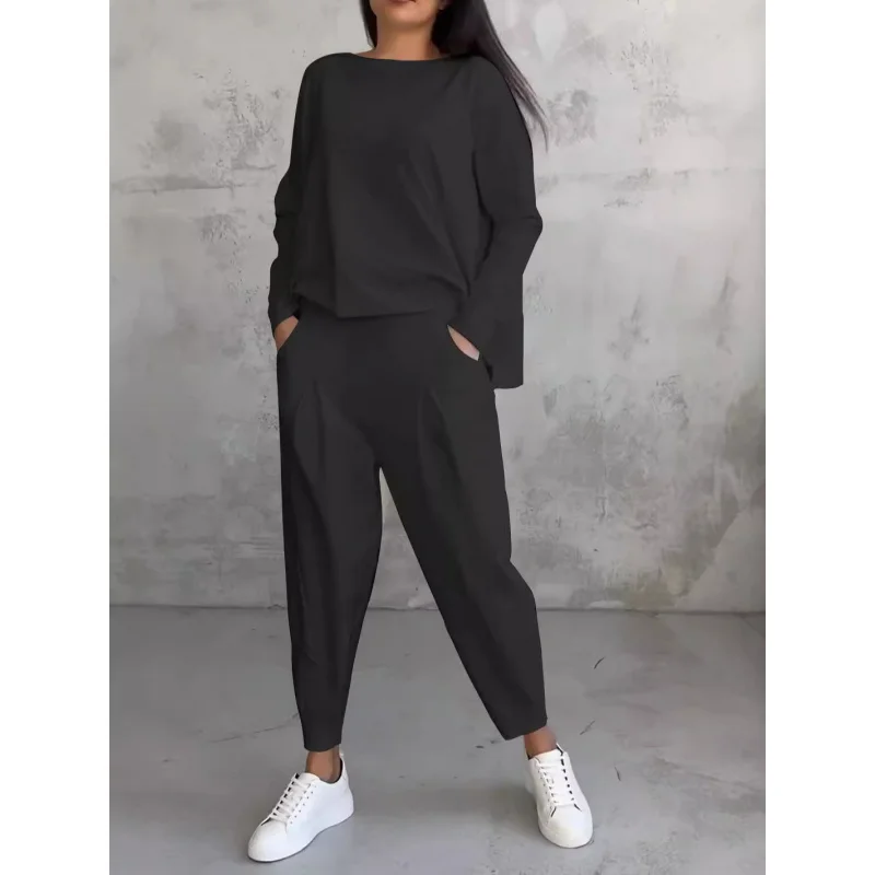 2025Trendy New Women's Fashion Irregular Design Long Sleeve Sweatshirt and Harem Pants Set 
2025Trendy New Women's Fashion Irregular Design Long Sleeve Sweatshirt and Harem Pants Set