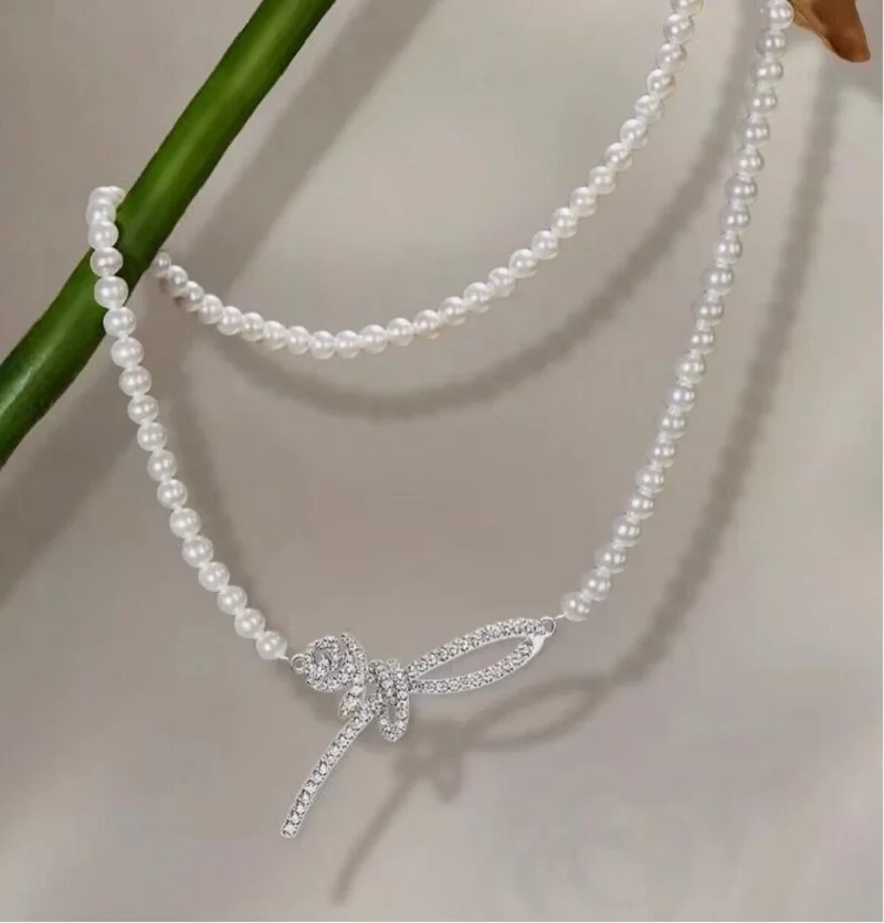 gorgeous 7-8mm south sea round white pearl necklace 18inch 925s
gorgeous 7-8mm south sea round white pearl necklace 18inch 925s