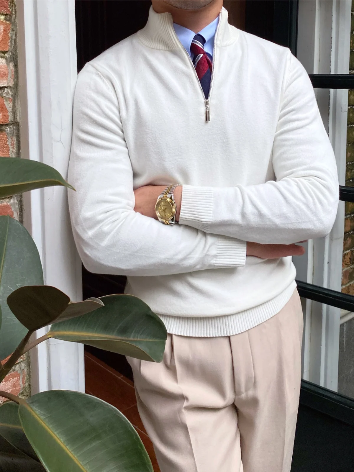 Мужской свитер Slim Fit с молнией, вязаный, с длинным рукавом, модный, в британском стиле, осенне-зимний, с высоким воротником, свитшот с круглым вырезом
Мужской свитер Slim Fit с молнией, вязаный, с длинным рукавом, модный, в британском стиле, осенне-зимний, с высоким воротником, свитшот с круглым вырезом