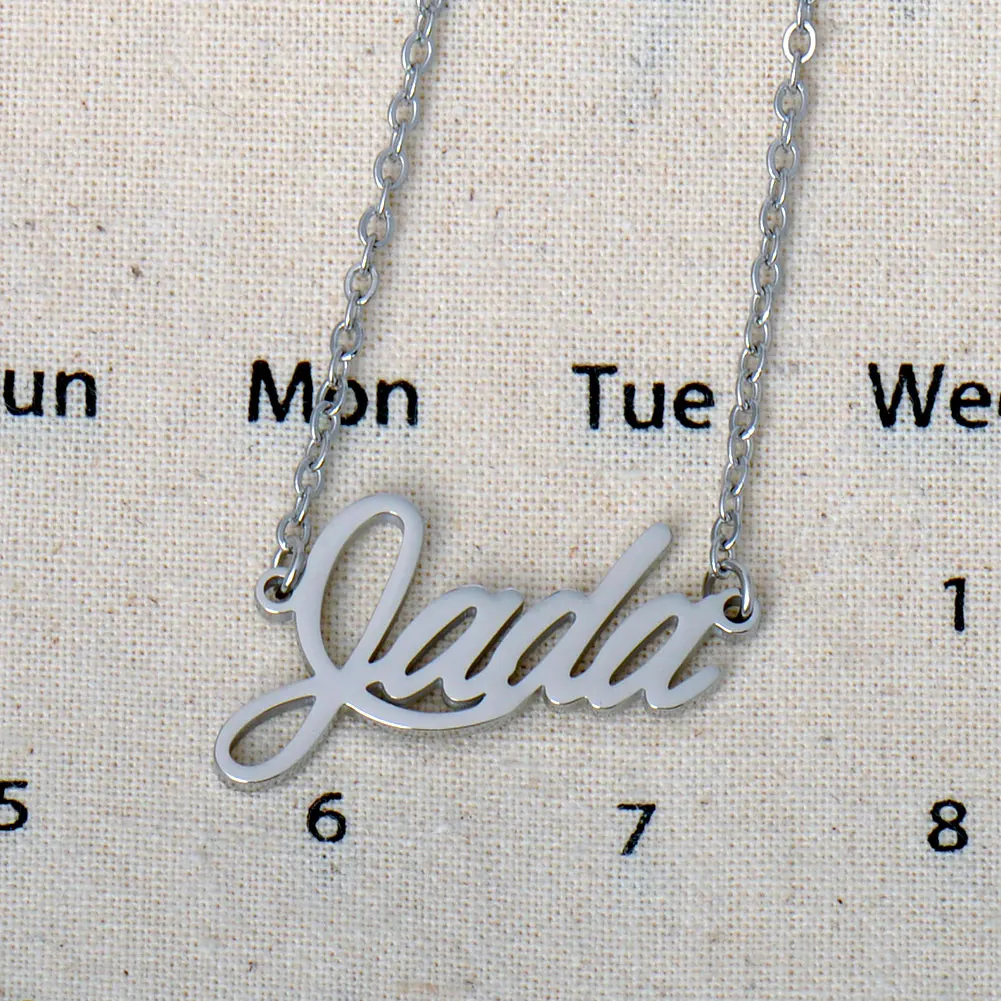 AOLOSHOW Jada Women's Stainless Steel Name Necklace Gold Color Pendant Collar Choker Letter Jewelry
AOLOSHOW Jada Women's Stainless Steel Name Necklace Gold Color Pendant Collar Choker Letter Jewelry