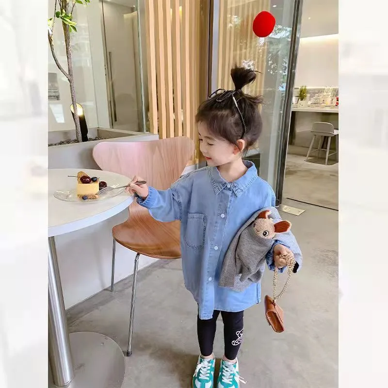Spring and Autumn Girls' Denim Shirt Fashion New Style Children's Casual Coat New Style Outerwear
Spring and Autumn Girls' Denim Shirt Fashion New Style Children's Casual Coat New Style Outerwear