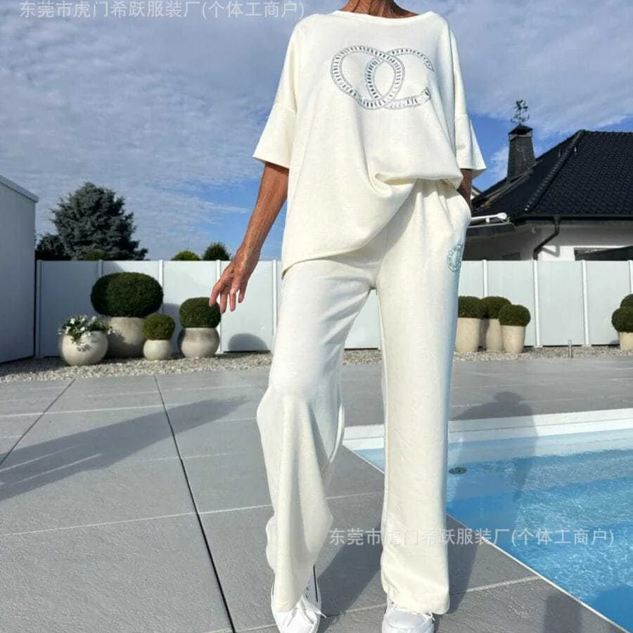 Spring Autumn New Hot Diamonds Pants Sets Women O Neck Half Sleeve T Shirt Trousers Two Piece Set Casual Commuting Style Female
Spring Autumn New Hot Diamonds Pants Sets Women O Neck Half Sleeve T Shirt Trousers Two Piece Set Casual Commuting Style Female