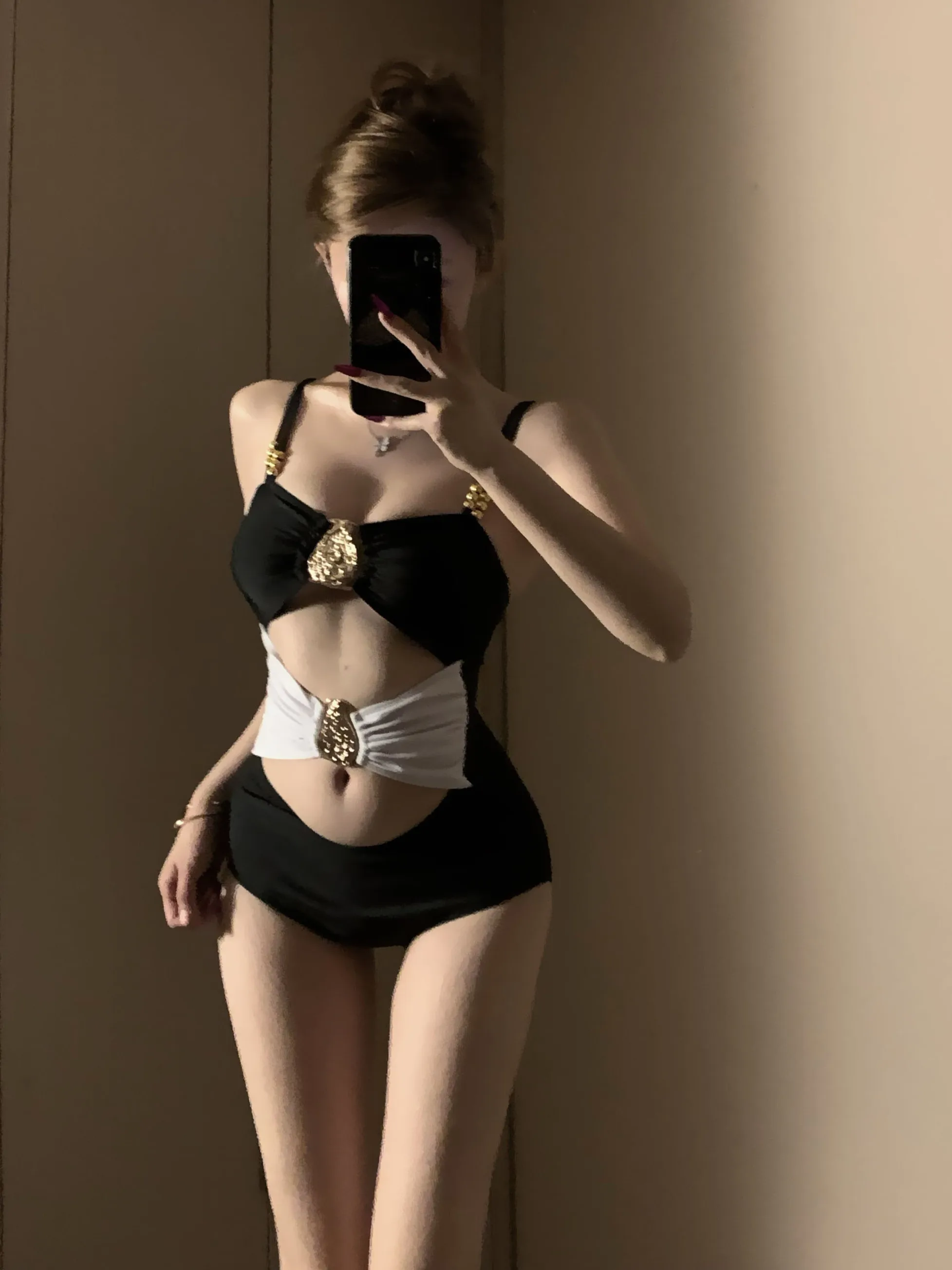 Сексуальный слитный купальник для женщин: модный, для небольшой груди, с эффектом утончения, для горячих источников, для отдыха на острове, класса люкс
Сексуальный слитный купальник для женщин: модный, для небольшой груди, с эффектом утончения, для горячих источников, для отдыха на острове, класса люкс