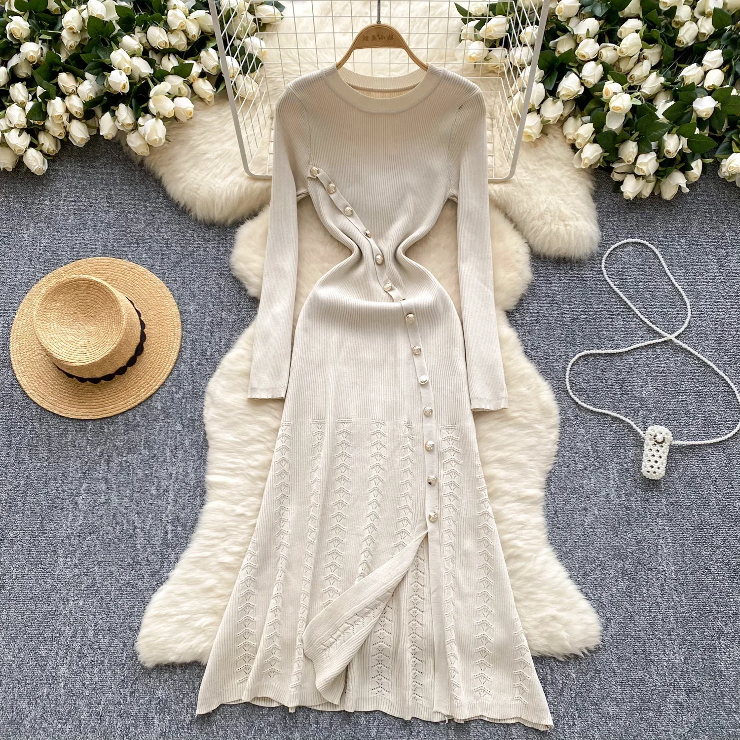 Elegant Knitted Maxi Dress Women Fashion Button O Neck Long Sleeve Slit Dresses 2024 New Temperament Female Slim Robe
Elegant Knitted Maxi Dress Women Fashion Button O Neck Long Sleeve Slit Dresses 2024 New Temperament Female Slim Robe