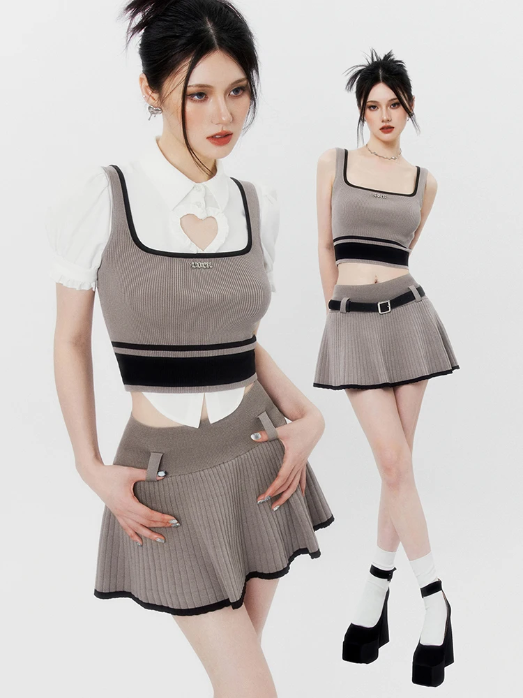 Комплект из двух предметов VO Sweet Heart: облегающий вязаный жилет и плиссированная юбка в стиле американского колледжа, женская мода
Комплект из двух предметов VO Sweet Heart: облегающий вязаный жилет и плиссированная юбка в стиле американского колледжа, женская мода