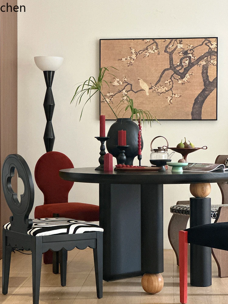 YXY round table medium antique dining table all solid wood household round and chair combination
YXY round table medium antique dining table all solid wood household round and chair combination