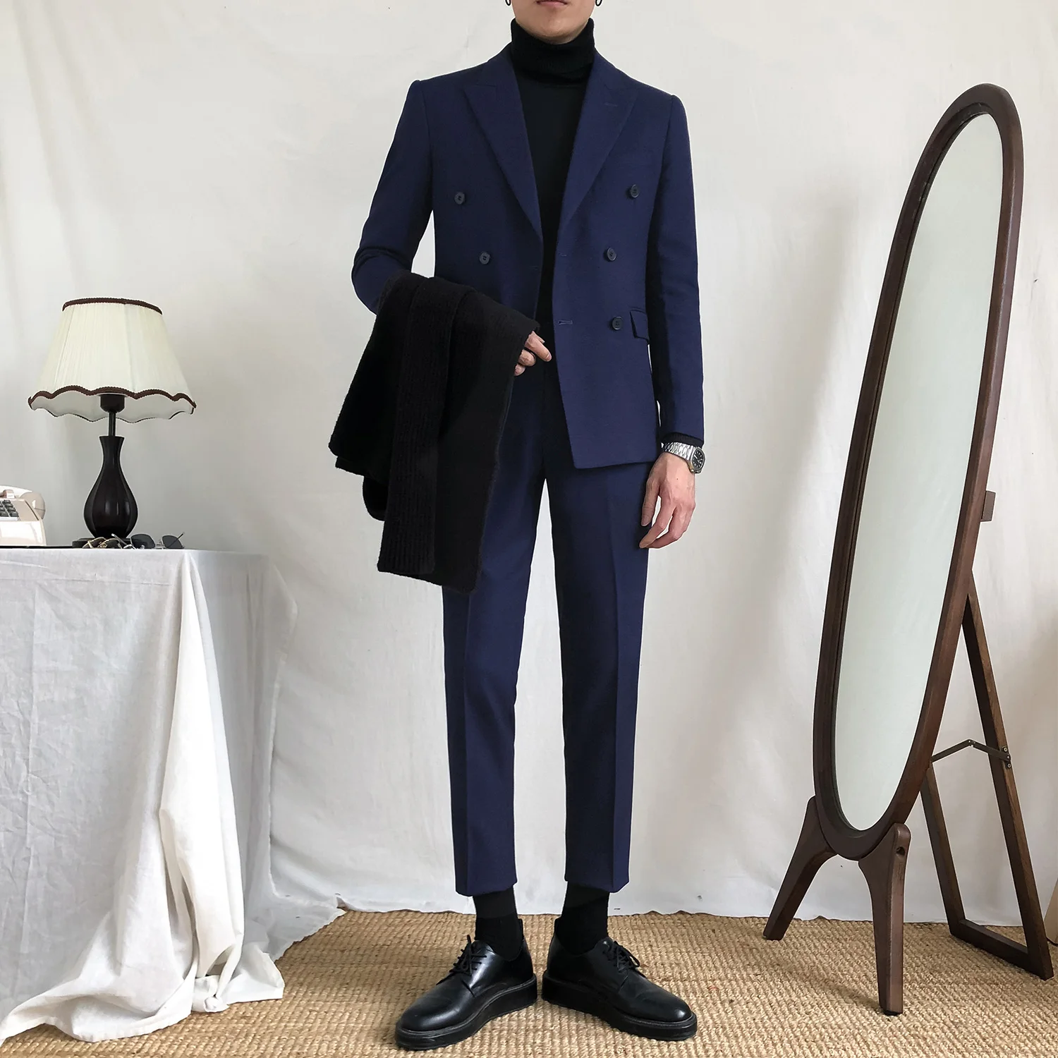 2022 New Arrival Men Fashion Solid Color Suit Two Pieces Set Double Breasted Lapel Blazer Male Slim Fit Casual Clothing H287
2022 New Arrival Men Fashion Solid Color Suit Two Pieces Set Double Breasted Lapel Blazer Male Slim Fit Casual Clothing H287