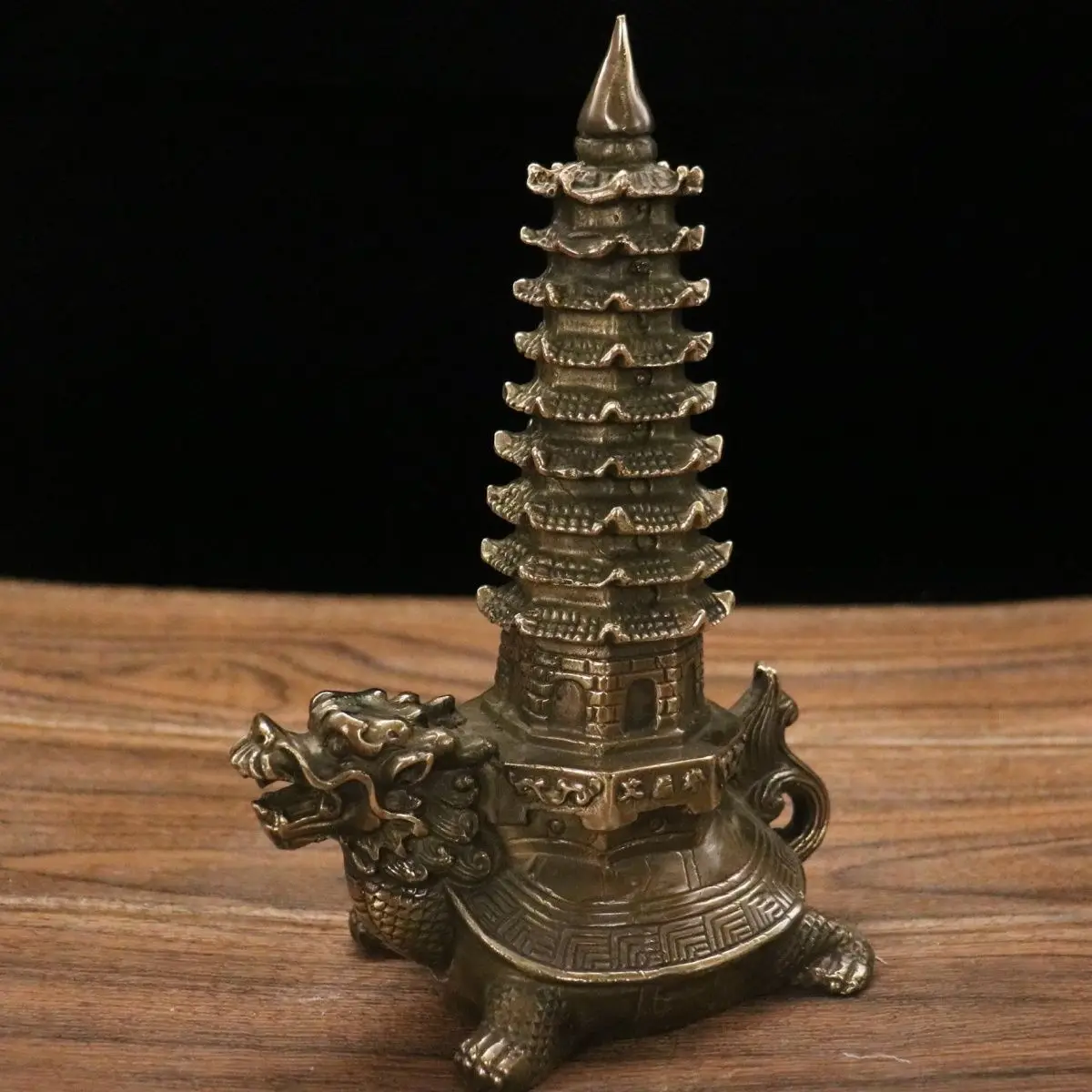 Copper Turtle Tower Ornaments Antique Pure Copper Dragon Turtle Wenchang Tower Nine-story Pagoda Crafts Home Study Decoration
Copper Turtle Tower Ornaments Antique Pure Copper Dragon Turtle Wenchang Tower Nine-story Pagoda Crafts Home Study Decoration