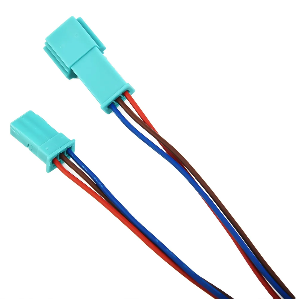 Cupholder светодиодный светильник AC/Radio Adapter Y Cable подходит для BMW F30 F31 F80 M3 новые автозапчасти высокого качества и прочные
Cupholder светодиодный светильник AC/Radio Adapter Y Cable подходит для BMW F30 F31 F80 M3 новые автозапчасти высокого качества и прочные