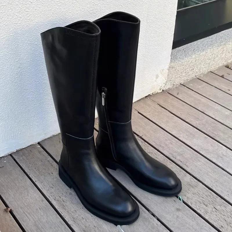 White Leather Women Knee High Boots Chunky Heels Long Ladies Shoes Round Head Botas Mujer Side Zipper Sapatos Feminino Winter
White Leather Women Knee High Boots Chunky Heels Long Ladies Shoes Round Head Botas Mujer Side Zipper Sapatos Feminino Winter