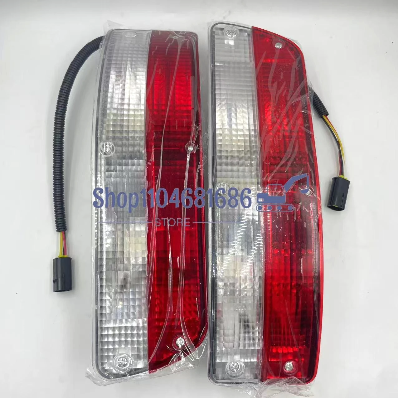 For Kobelco SK200 210 230 250 260-6E-6-8 Super 8 Excavator Rear Taillight Back Car Rear light Excavator Accessories
For Kobelco SK200 210 230 250 260-6E-6-8 Super 8 Excavator Rear Taillight Back Car Rear light Excavator Accessories