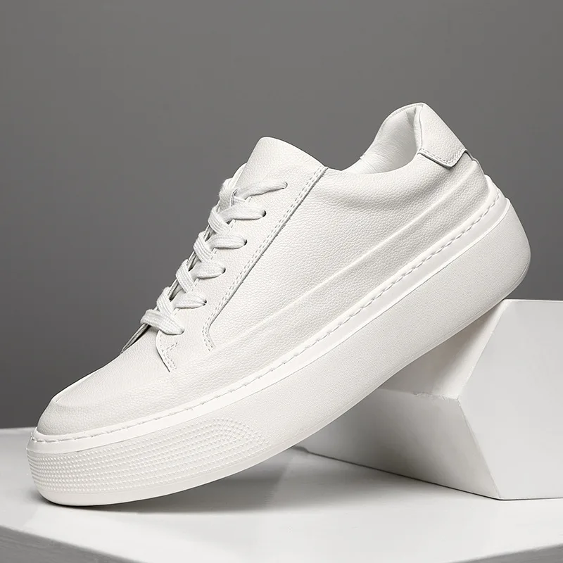 Spring New Shoes for Men Leather Casual Platform Shoes White Flat Skateboar Shoes Youth Cool Sneakers
Spring New Shoes for Men Leather Casual Platform Shoes White Flat Skateboar Shoes Youth Cool Sneakers