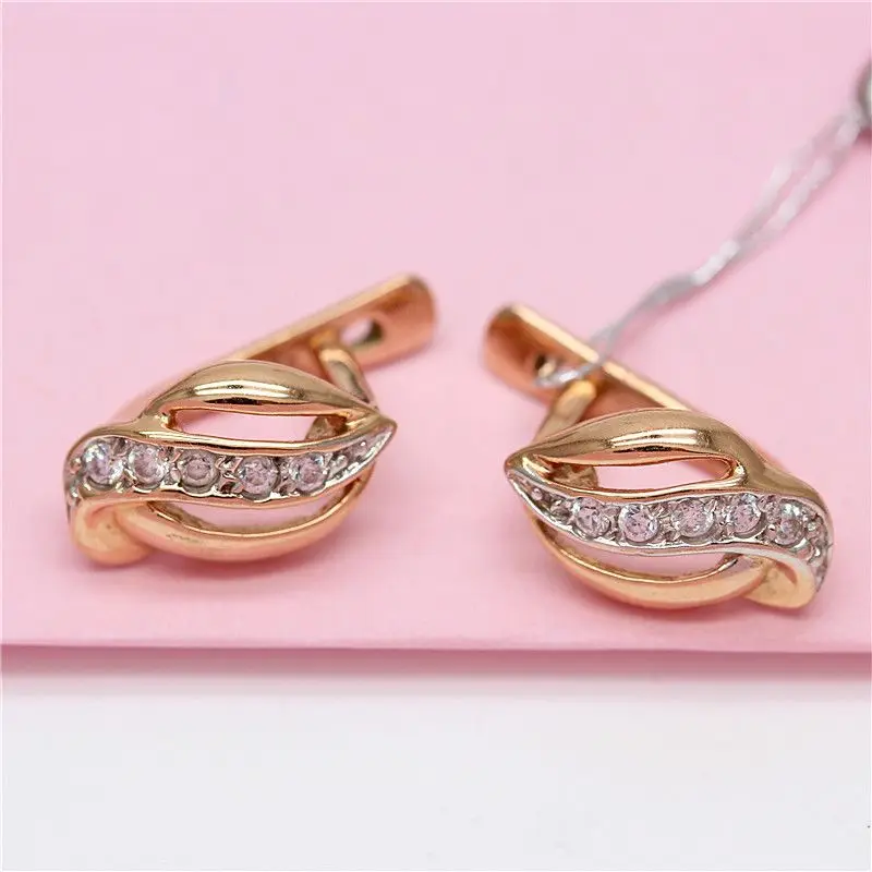 585 Purple Gold Geometric Earrings Classic Glossy Earrings for women Plated 14K Rose Gold New in Light Luxury Jewelry
585 Purple Gold Geometric Earrings Classic Glossy Earrings for women Plated 14K Rose Gold New in Light Luxury Jewelry