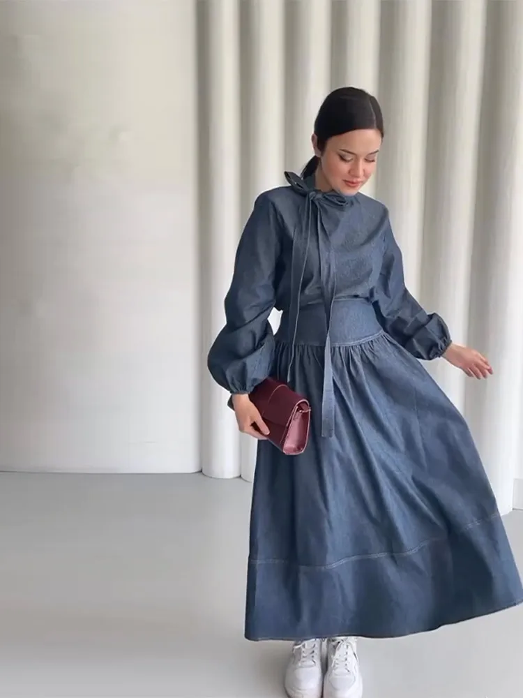 Vintage Women's Denim Elegant Plus Size High-Neck Long Sleeve Dresses With Neck-Tie Detail Waist-Cinching Design Female Dress
Vintage Women's Denim Elegant Plus Size High-Neck Long Sleeve Dresses With Neck-Tie Detail Waist-Cinching Design Female Dress