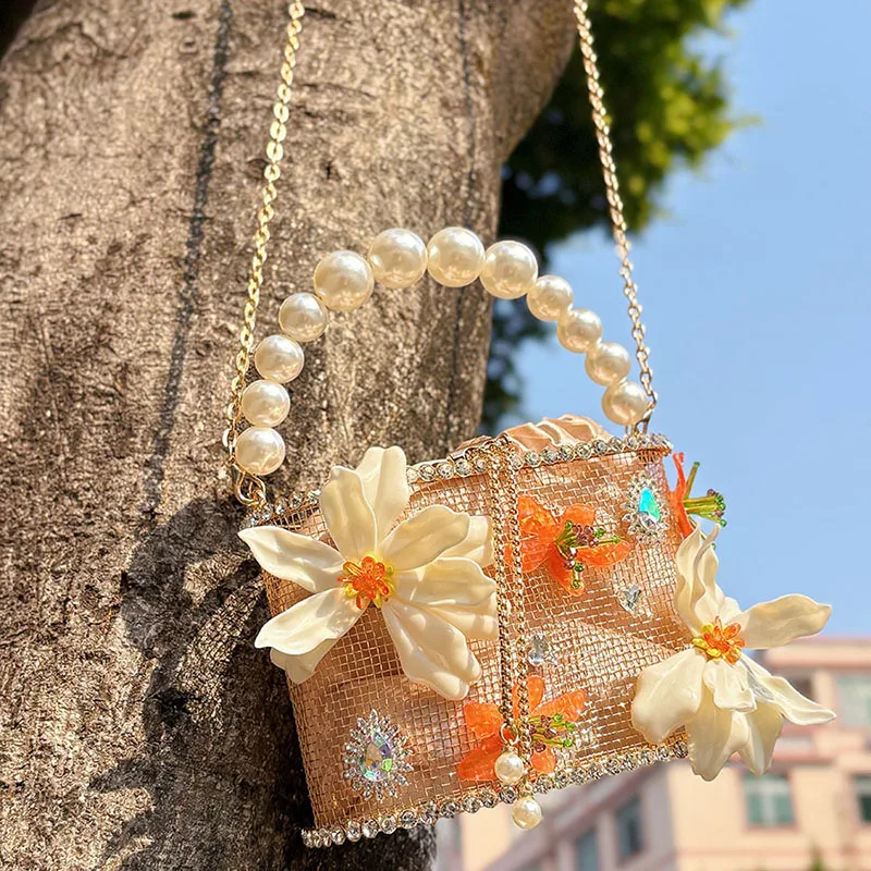 Pearl Handle Cage Bag Rhinestone Bag Flower Evening Clutch Bag Purse Handbag Shoulder Bag Shiny Crystal Clutch Purse Bucket Bag
Pearl Handle Cage Bag Rhinestone Bag Flower Evening Clutch Bag Purse Handbag Shoulder Bag Shiny Crystal Clutch Purse Bucket Bag