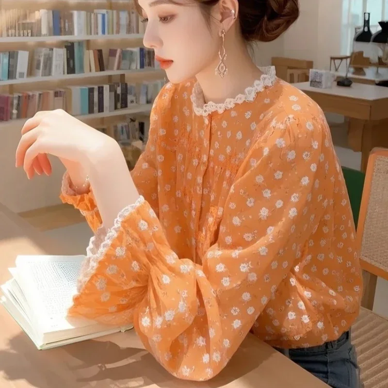 Chiffon Vintage Women's Blouses Print Korean Shirts FASHION Loose Spring/Summer Lace French Clothing Long Sleeve Women Tops
Chiffon Vintage Women's Blouses Print Korean Shirts FASHION Loose Spring/Summer Lace French Clothing Long Sleeve Women Tops