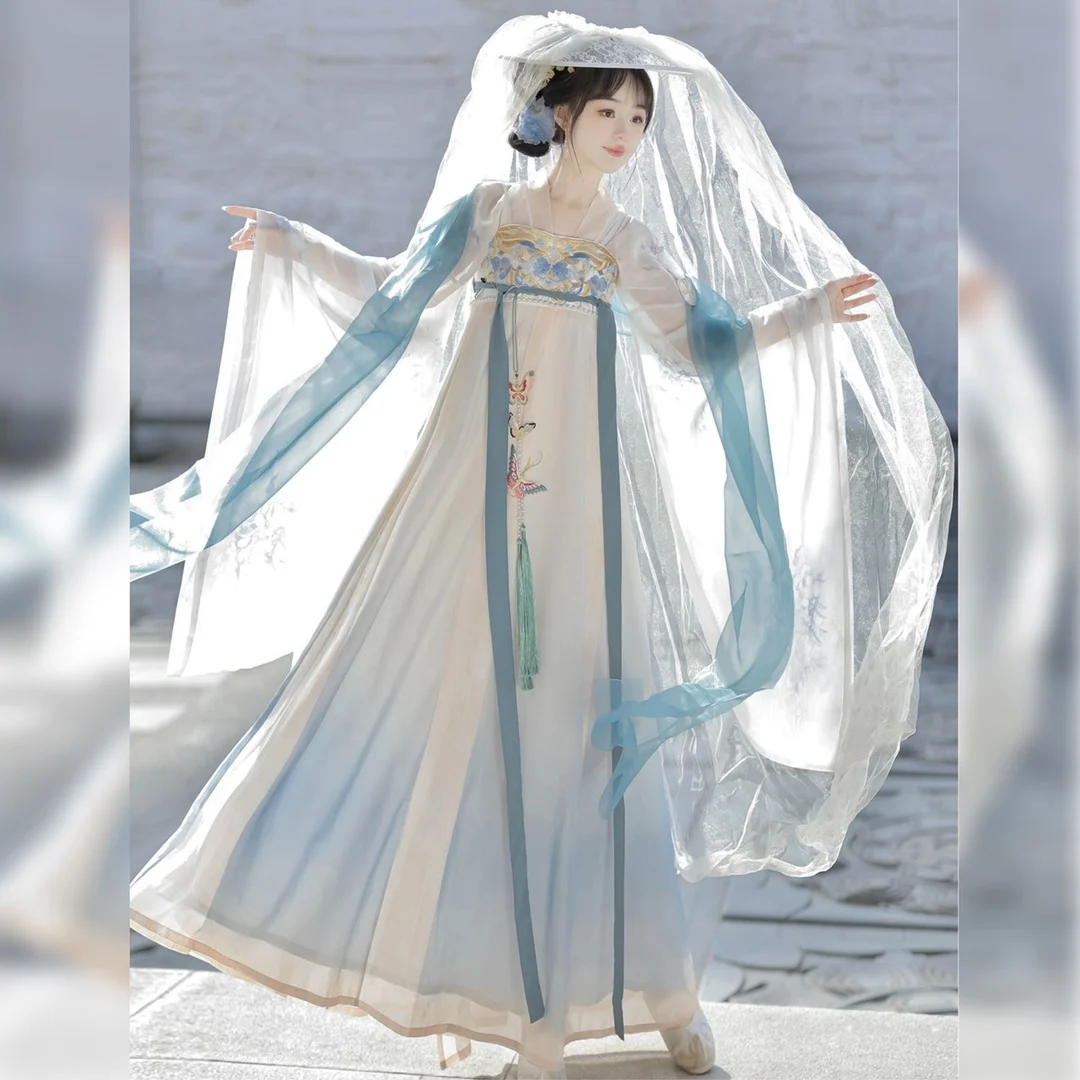Новое платье Hanfu для взрослых и женщин в Северных и династиях с большими рукавами, цельное платье на груди, супер повседневное, весна-лето
Новое платье Hanfu для взрослых и женщин в Северных и династиях с большими рукавами, цельное платье на груди, супер повседневное, весна-лето