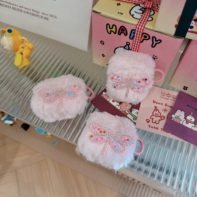 Niche Sparkling Dragonfly Earphone Case Compatible with Appleairpods3/4Cartoon Plush ShellPRO3Anti-FallPRO2
Niche Sparkling Dragonfly Earphone Case Compatible with Appleairpods3/4Cartoon Plush ShellPRO3Anti-FallPRO2